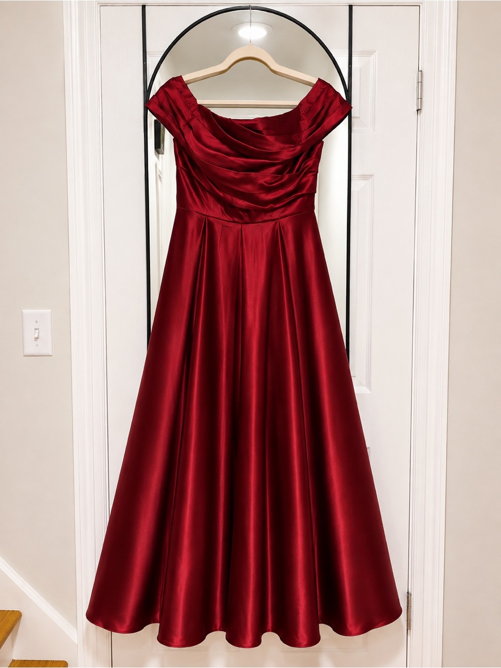 Elegant Off-Shoulder Satin Midi Dress in Burgundy